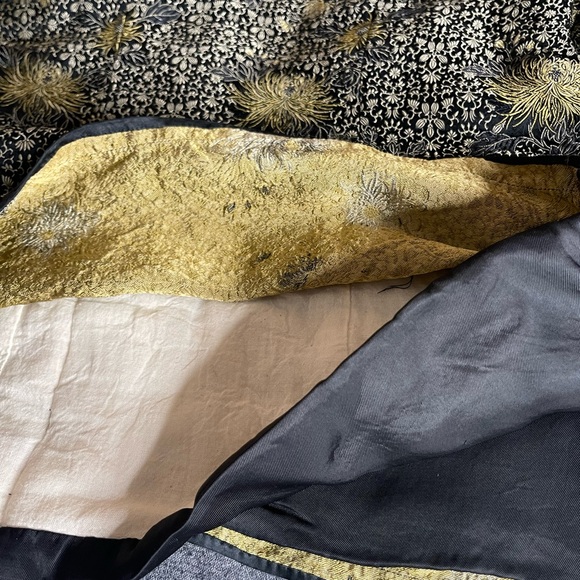 Traditional Shanghai Chinese Insulted Jacket - Picture 8 of 16